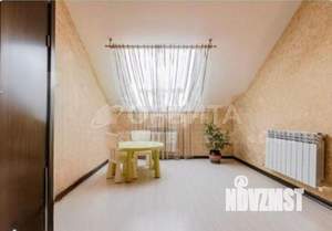 Таунхаус 250м², 2-этажный, участок 1 сот.  