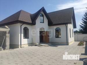 Дом 241м&sup2;, 2-этажный, участок 7 сот.  