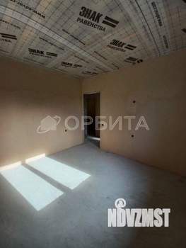 Дом 93м², 2-этажный, участок 9 сот.  