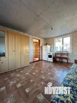 Дом 50м&sup2;, 2-этажный, участок 6 сот.  