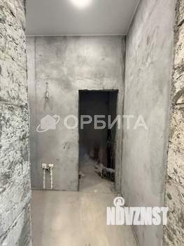 Дом 93м&sup2;, 2-этажный, участок 6 сот.  