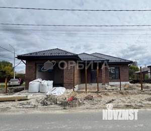 Дом 90м&sup2;, 2-этажный, участок 4 сот.  