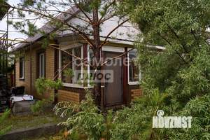 Коттедж 270м², 3-этажный, участок 10 сот.  