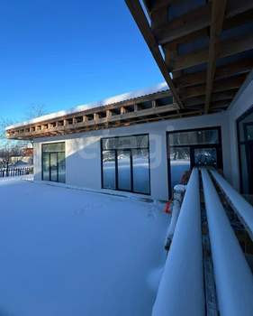 Дом 180м&sup2;, 1-этажный, участок 6 сот.  