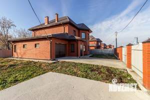 Коттедж 200м², 2-этажный, участок 8 сот.  
