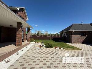 Дом 250м&sup2;, 2-этажный, участок 25 сот.  