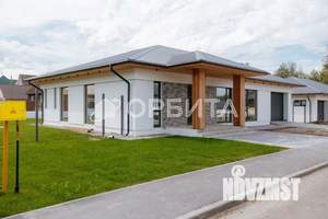 Дом 198м&sup2;, 2-этажный, участок 8 сот.  