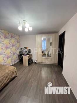 Дом 96м&sup2;, 2-этажный, участок 4 сот.  