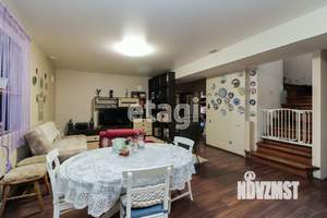 Дом 270м², 2-этажный, участок 12 сот.  