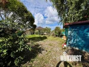 Дом 50м&sup2;, 2-этажный, участок 9 сот.  