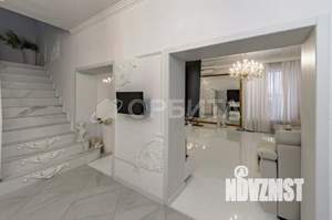 Дом 171м&sup2;, 2-этажный, участок 7 сот.  