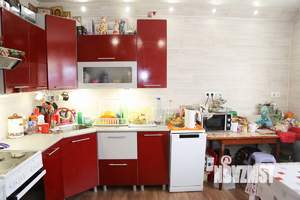 Коттедж 140м², 2-этажный, участок 6 сот.  