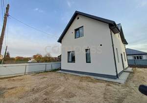 Дом 119м&sup2;, 2-этажный, участок 8 сот.  