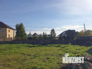 Дом 40м&sup2;, 2-этажный, участок 10 сот.  