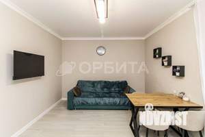 Дом 69м&sup2;, 2-этажный, участок 4 сот.  