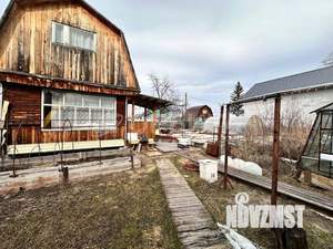 Дом 40м&sup2;, 2-этажный, участок 6 сот.  