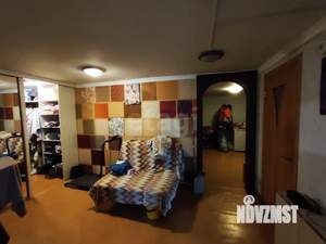 Дом 200м&sup2;, 3-этажный, участок 12 сот.  