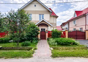 Дом 125м², 2-этажный, участок 4 сот.  