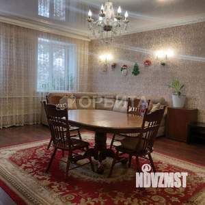 Дом 470м&sup2;, 2-этажный, участок 12 сот.  