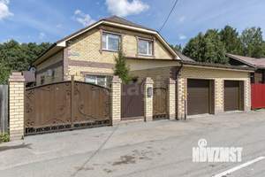 Дом 200м&sup2;, 2-этажный, участок 6 сот.  