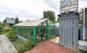 Дом 40м&sup2;, 2-этажный, участок 6 сот.  