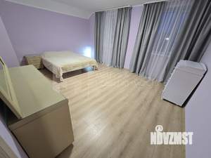 Коттедж 392м², 3-этажный, участок 7 сот.  
