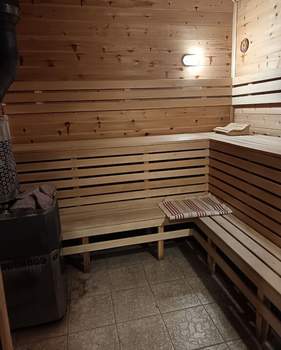 Дом 352м&sup2;, 3-этажный, участок 12 сот.  