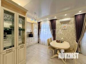 Дом 95м&sup2;, 2-этажный, участок 4 сот.  