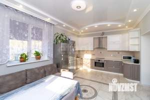 Дом 147м&sup2;, 2-этажный, участок 11 сот.  