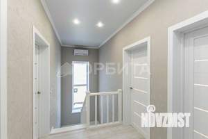 Дом 180м&sup2;, 2-этажный, участок 7 сот.  