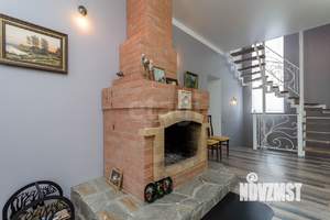 Дом 234м&sup2;, 2-этажный, участок 8 сот.  