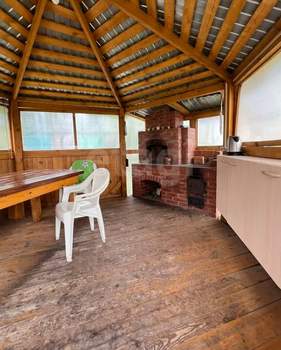 Дом 70м&sup2;, 2-этажный, участок 5 сот.  