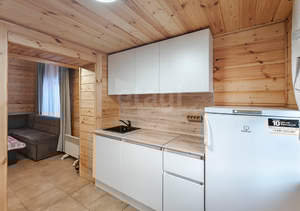 Дом 60м&sup2;, 2-этажный, участок 10 сот.  