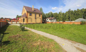 Дом 260м&sup2;, 3-этажный, участок 0 сот.  