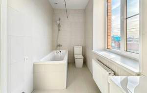 Дом 134м&sup2;, 2-этажный, участок 5 сот.  