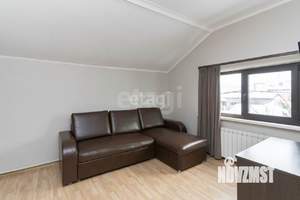 Дом 567м&sup2;, 3-этажный, участок 5 сот.  