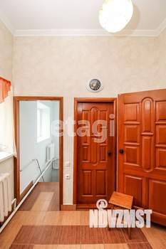 Дом 223м², 2-этажный, участок 15 сот.  