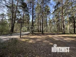 Дом 30м&sup2;, 2-этажный, участок 6 сот.  