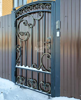 Дом 127м&sup2;, 2-этажный, участок 5 сот.  