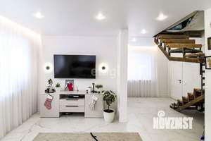 Дом 122м&sup2;, 2-этажный, участок 10 сот.  