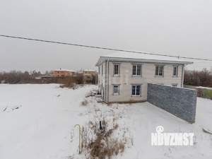 Дом 100м&sup2;, 2-этажный, участок 5 сот.  