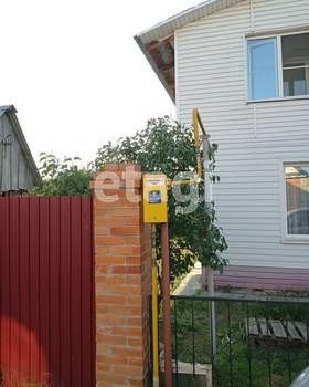 Дом 150м², 2-этажный, участок 10 сот.  