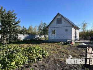 Дом 64м&sup2;, 2-этажный, участок 5 сот.  