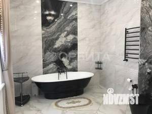 Дом 793м&sup2;, 2-этажный, участок 16 сот.  