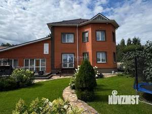 Коттедж 222м², 2-этажный, участок 10 сот.  