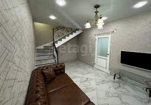 Дом 94м², 2-этажный, участок 4 сот.  