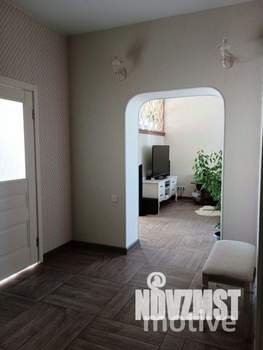 Дом 193м&sup2;, 2-этажный, участок 13 сот.  