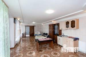 Коттедж 244м², 2-этажный, участок 6 сот.  