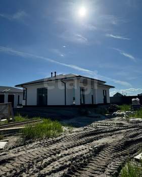 Дом 100м&sup2;, 1-этажный, участок 7 сот.  