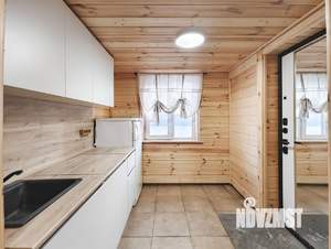 Дом 60м&sup2;, 2-этажный, участок 10 сот.  